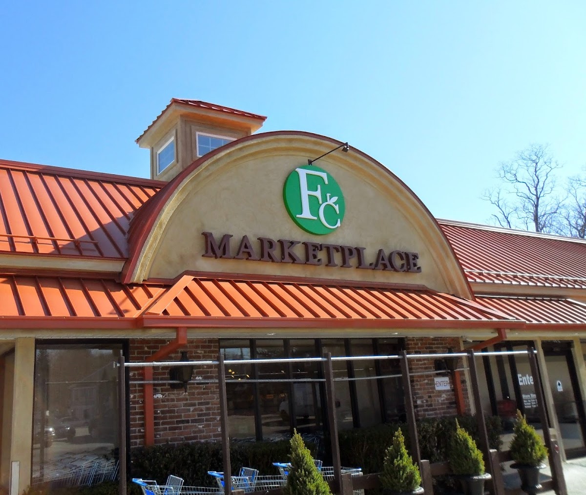 Fruit Center Marketplace